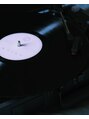 チャームズ(CHARM'S) 音楽を聴く事が大好きです!jazzを流しながら寝るのが日課です♪