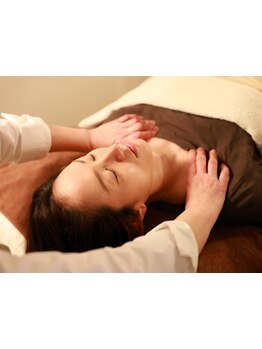 首・肩のつらさを改善したい