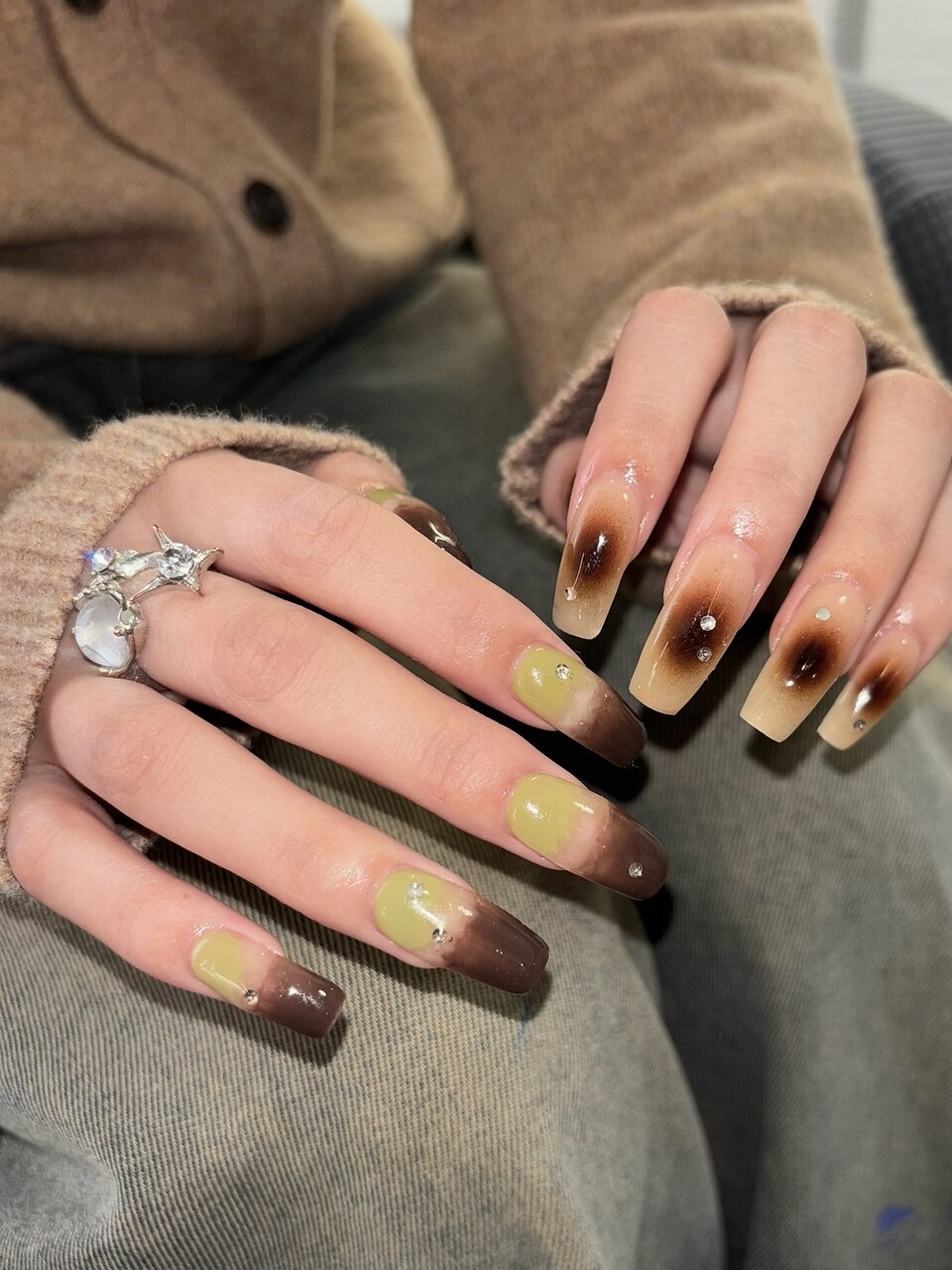 2026年冬トレンド】エアブラシのネイルデザイン集｜人気順｜10ページ目