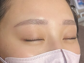 ユノ(Juno)の写真/【美眉デザインもお任せ★】毎日のメイクがブラシひとつですぐキマる◎１人１人に合った理想の眉毛へ☆