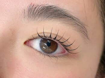 ビューティーサロン ココ 桑名店(COCO)の写真/【パリジェンヌラッシュリフト¥5000/メイクリフトカール¥4900】ビューラー卒業★丁寧に似合わせ目元を提案!