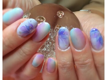 ネイルサロンオーパス(OPUS)/さわやかフラワーネイル♪