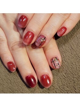 サヴァ アイラッシュアンドネイル(sava)/【クリスマス風シンプルネイル】