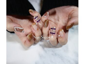ネイルサロン R/スタイリングコース