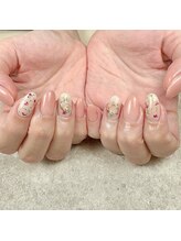 ネージュ(Neige)/押し花ネイル