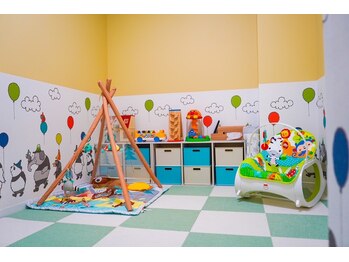 縁 整骨院 大野城錦町院/院内(キッズルーム)