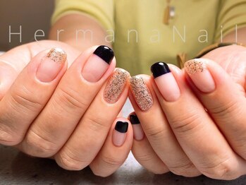 エルマナ ネイル(Hermana NAIL)/変形フレンチ