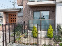 ネイルミオ (Nail-MIO)/外観