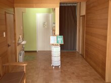 ソワカ(SOWAKA)/建物内です。