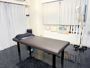 整体サロン　アンティオール　大森本店【頭痛/不眠/耳鳴り/腰痛/肩こり/骨盤矯正】/大森１号店風景