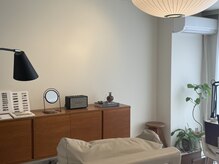 yomu eyenailの雰囲気（各種サブスク視聴可能◎[原宿/表参道/ネイル]）