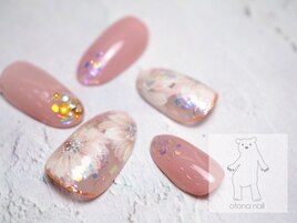 エアリーフラワーの上品ネイル