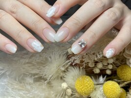 ホワイトフラワーが可愛い☆