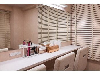 エメローズ 池袋店(AIMEROSE)/ヘアアイロン完備♪