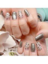 アイカ(Aika)/おしゃれニュアンスネイル