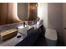 デルタエヌピー63+(δnp63+)/レストルーム【小顔/薬院/福岡】