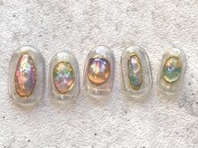 シープラスエー(C+A)/カラフルオパール風ネイル