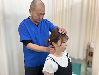 アダチ接骨院/首の痛みが辛い方へ！