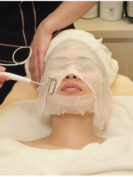 ボーテ アロマージュ アンド ネイル(Beaute aromage & nail)の写真/【フィトテラピー×ビタミンCイオン導入】夏の紫外線ダメージケア/うるつやぷるん♪白玉肌ケア