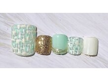 ビー 銀座一丁目駅店(Bee)/ハンド・フットネイル各8,000円