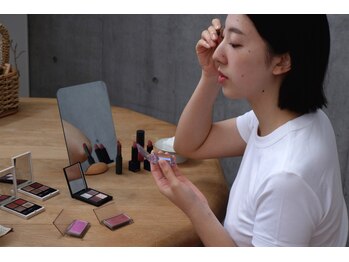 スタジオシス(studio SISU)/魅力を引き立てるコスメのご提案