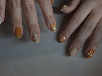 ガーリーネイル