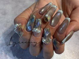 ダイヤモンドネイル