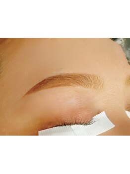 アイブロウメニューがあるサロン