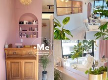 おしゃれな新築ビルの明るい店内です♪