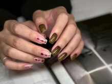 アース コアフュールボーテ 笛吹店(EARTH coiffure beaute)/アシメントリーネイル　¥8500