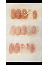 トロワ(Trois)/季節のキャンペーンネイル