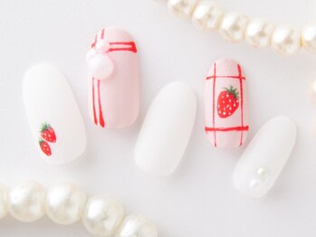 ティアリーネイル コレットマーレ店(Tiary Nail)/いちごネイル