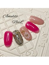 アムレート ネイル 蕨(Amuleto NaiL)/大人のぷっくりフラワーミニ♪