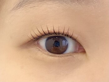 ニフェ(Nifee)の写真/『自信が持てる可愛い目元に♪』◎20種類以上のパーマデザインからあなたに似合うまつ毛に♪