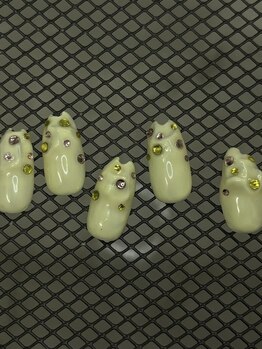 ウズ(UZU)/個性派ネイル