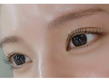 アイリズ(EyeRizz)