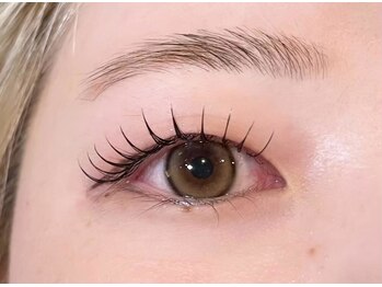 ニクシーアイブティック(Nixie Eye Boutique)/エクステパーマ/&Healthy