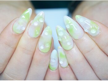 サロン デ ミランダ(Salon de Miranda)/