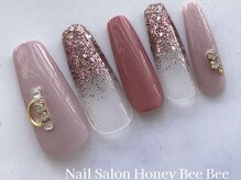 ハニービービー(Honey Bee Bee)/上品ピンクネイル