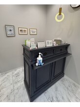 ホワイト 上乃木南店(WHITE)/受付カウンター