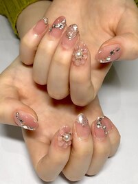 ぷっくりフラワーネイル