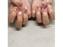 シルニー リム(Silny rim)/アシンメトリーニュアンスネイル