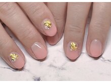 アルーシェ 平井(Alushe)/ピンクグラデーション¥4000