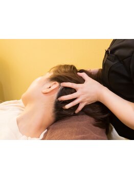 首・肩のつらさを改善したい