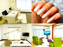 やわらかな日差しの入る店内でゆったり施術♪