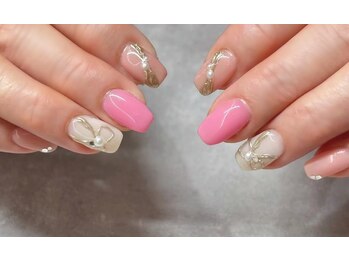 ネイルアンドアイラッシュスタジオ シュシュ(chouchou)/春夏秋冬・手書きミラーリボン