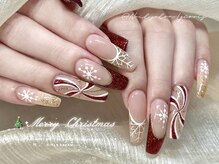 リコリス(Lycoris)の雰囲気（ちゅるんクリスマスネイル）