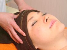 ルナ レインボー(Luna Rainbow)/ヘッドマッサージ