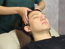 アンドブリンク 恵比寿店(AND BLINQ)/頭頂部の揉みほぐし