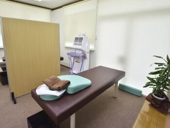 かいほく整骨院/落ち着いた雰囲気の店内